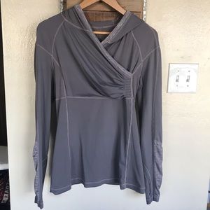 Lululemon rouched hooded pullover top